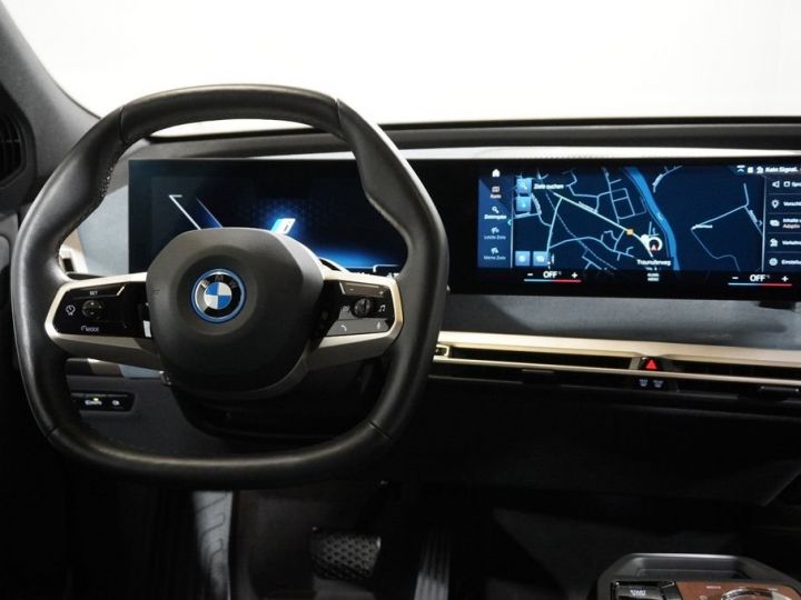 BMW iX IX XDrive40/PANO/360/HK Gris Fonce - 4
