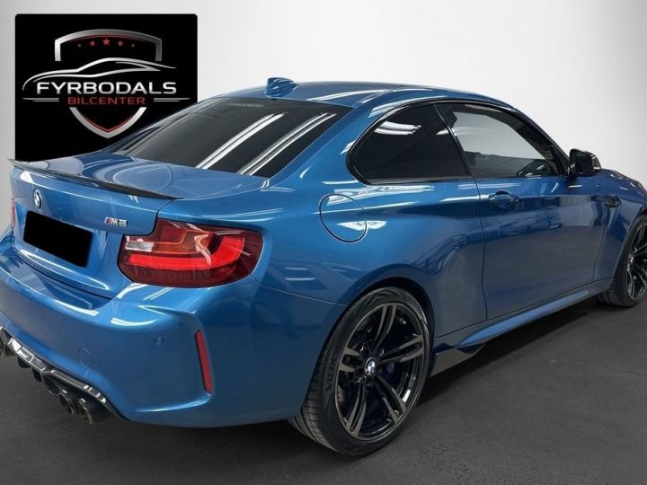 BMW M2 BMW M2 DKG 370 LONG BEACH BLUE METALLIC AKRAPOVIC CARBON M-PERFORMANCE HK GD GPS HK Garantie 12 mois Bleu - 2