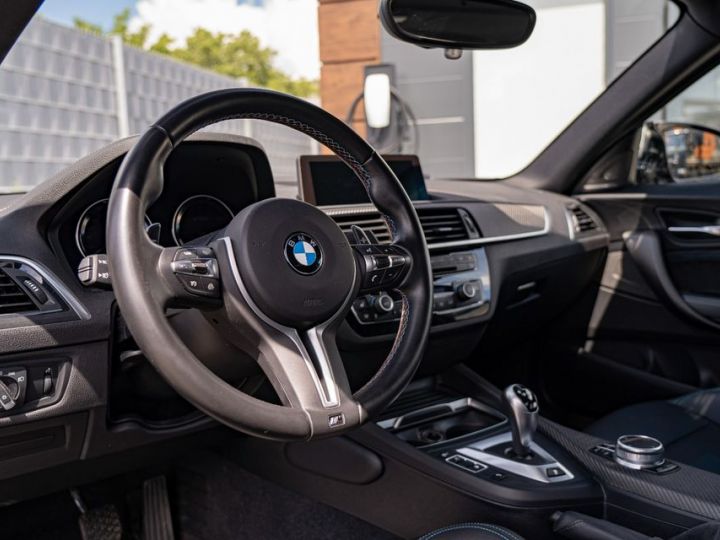 BMW M2 Compétition 411ch Sièges sport Harman kardon Caméra Drivelogic Echappement sport REMUS GARANTIE 12 MOIS NOIR - 5