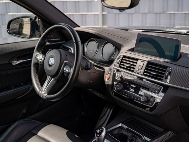 BMW M2 Compétition 411ch Sièges sport Harman kardon Caméra Drivelogic Echappement sport REMUS GARANTIE 12 MOIS NOIR - 6