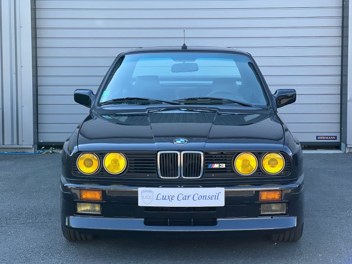 BMW M3 E30 Restaurée à Neuf Diamond - 6