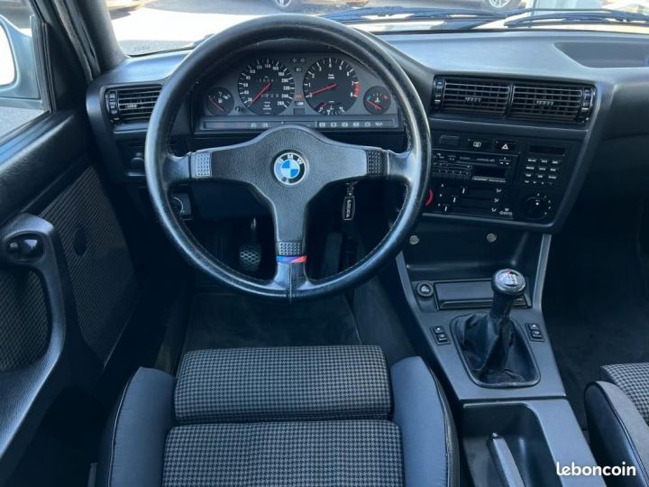 BMW M3 Série 3 E30 2.3 Gris - 9