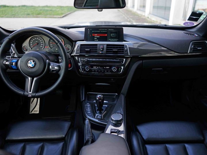 BMW M4 Cabriolet M4 Competition 450 Ch DKG7 - Origine France - Malus Payé - 984 €/mois - Entretien 100% BMW - Garantie 12 Mois Noir Métallisé / Covering Noir Mat - 21