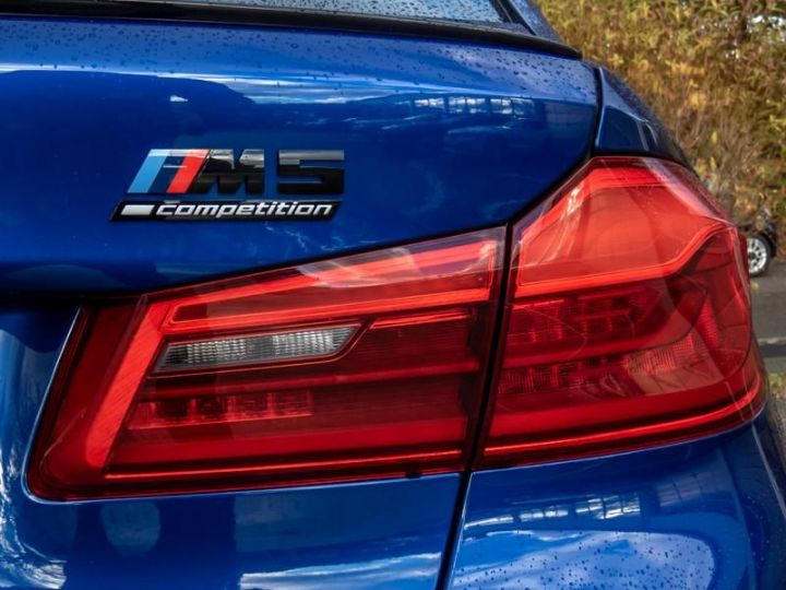 BMW M5 Competition 625 M Driver's Pack DriveParkAss H&Kardon 1èreM JA20 Garantie 12 Mois Prémium Bleu - 28