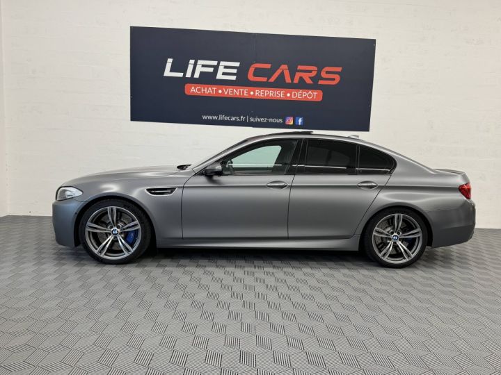 BMW M5 F10 560ch Frozen Grey 2014 2ème main entretien complet française kilométrage garantie GRIS - 3