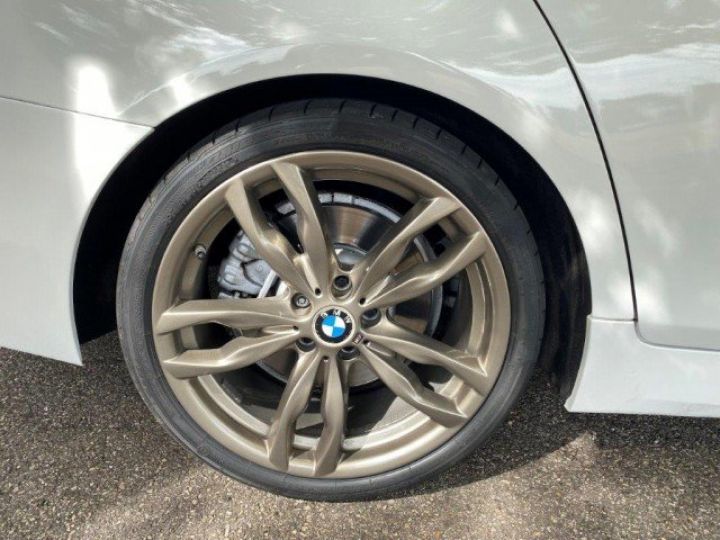 BMW M5 M550D X-DRIVE 381CV BVA TOURING     Diesel BLANC - 39