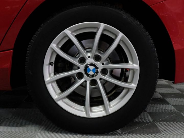 BMW Série 1 114D 95CH LOUNGE Rouge - 11