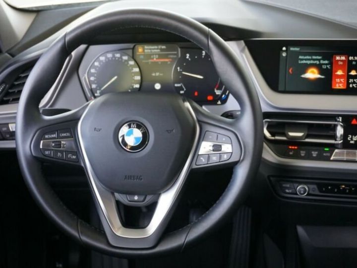 BMW Série 1 118 d Advantage  Noir - 5