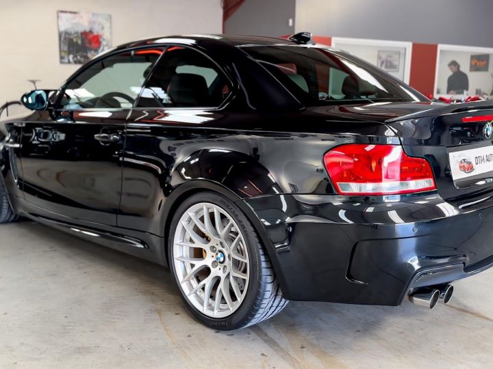 BMW Série 1 1M E82 3.0 L 340 Ch Black Sapphire Métallisé - 26