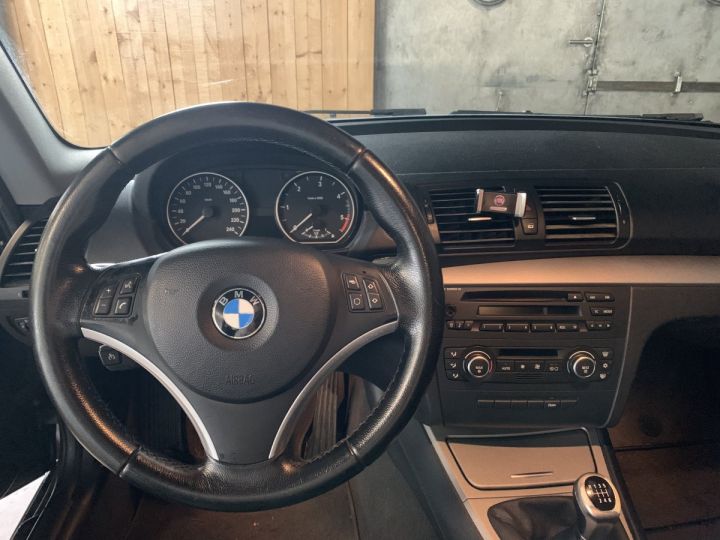 BMW Série 1 E81 118D 143CH PREMIERE GRIS FONCE METAL  - 8