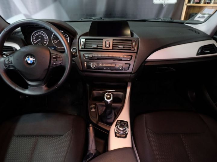 BMW Série 1 (F21/F20) 116D 116CH LOUNGE 5P Gris F - 8
