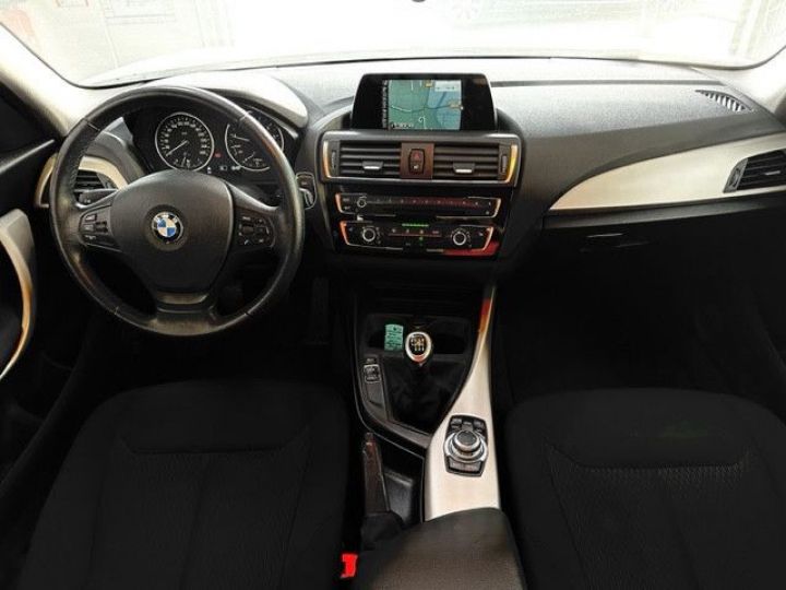 BMW Série 1 F21 LCI2 Sport Blanc - 10