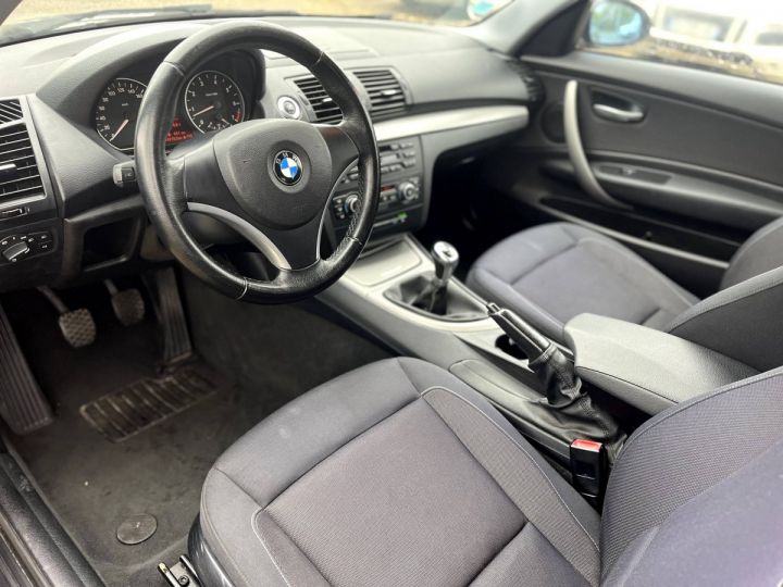 BMW Série 1 I (E81/87) 116i 122ch Sport Design 3p INC. - 12