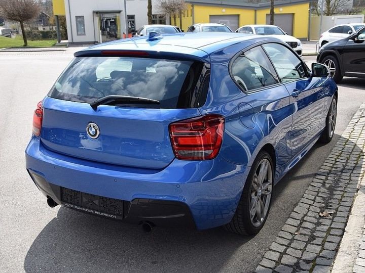 BMW Série 1 M135 bleu - 2