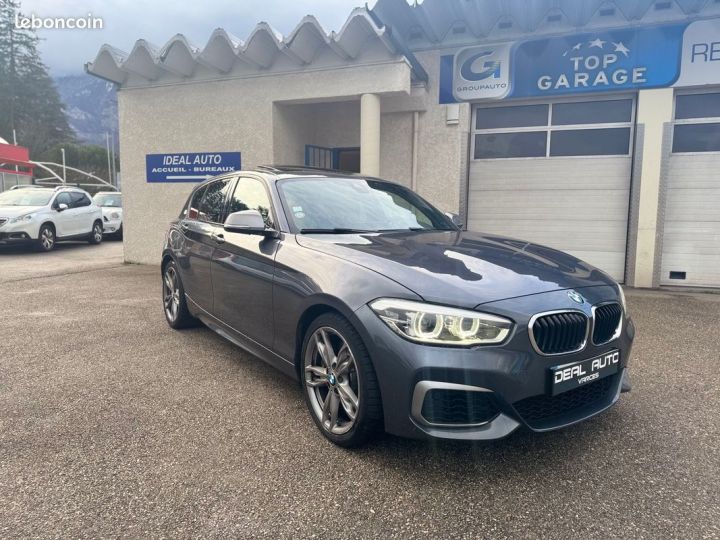 BMW Série 1 M140iA xDrive 340ch Toit ouvrant-Harman Kardon Gris - 2