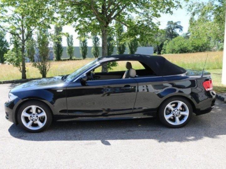 BMW Série 1 SERIE CABRIOLET 118 DA LUXE BVA     Diesel NOIR - 25