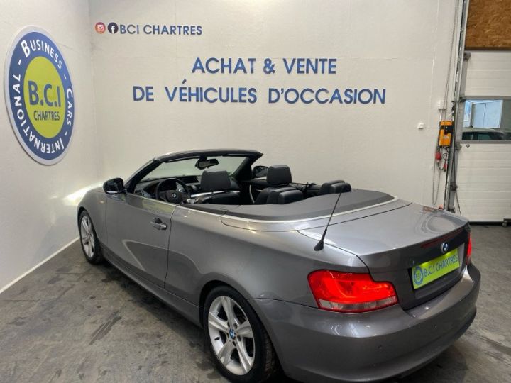 BMW Série 1 SERIE CABRIOLET (E88) 123DA 204CH CONFORT Gris - 4