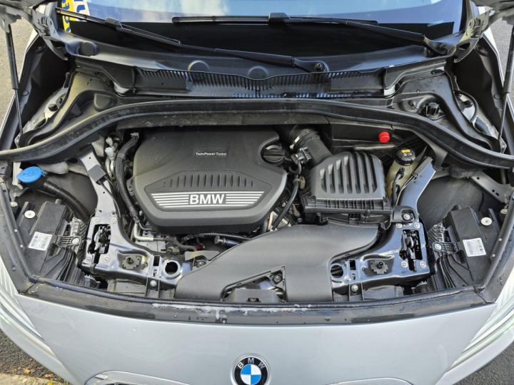 BMW Série 2 Active Tourer SERIE 218d - BVA Luxury GRIS METAL - 16