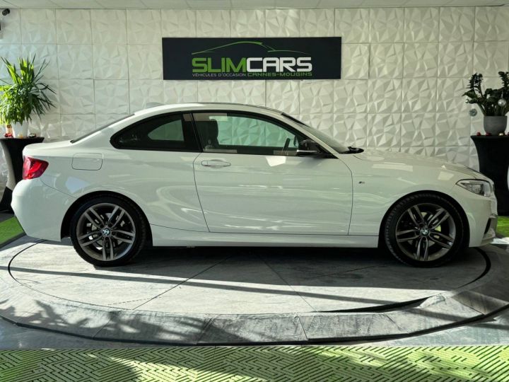 BMW Série 2 Coupe I (F22) 220d 190ch M Sport BLANC - 7