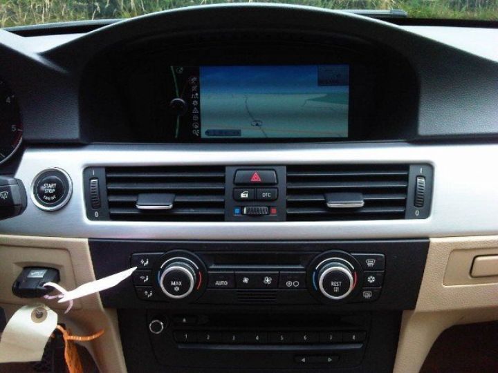 BMW Série 3 318 D 143CV TOURING LUXE GPS     Diesel BLEU MONACO - 7