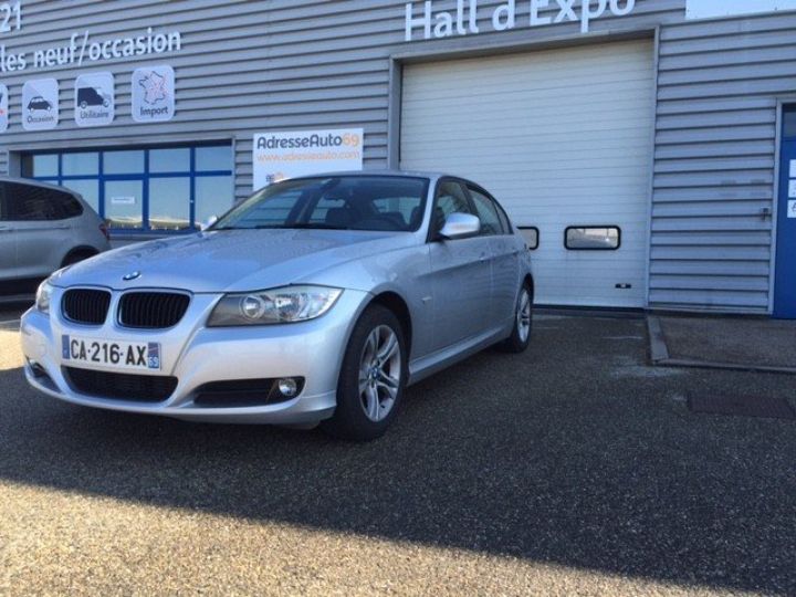 BMW Série 3 318 D EDITION EXECUTIVE BV6     Diesel GRIS METAL - 3