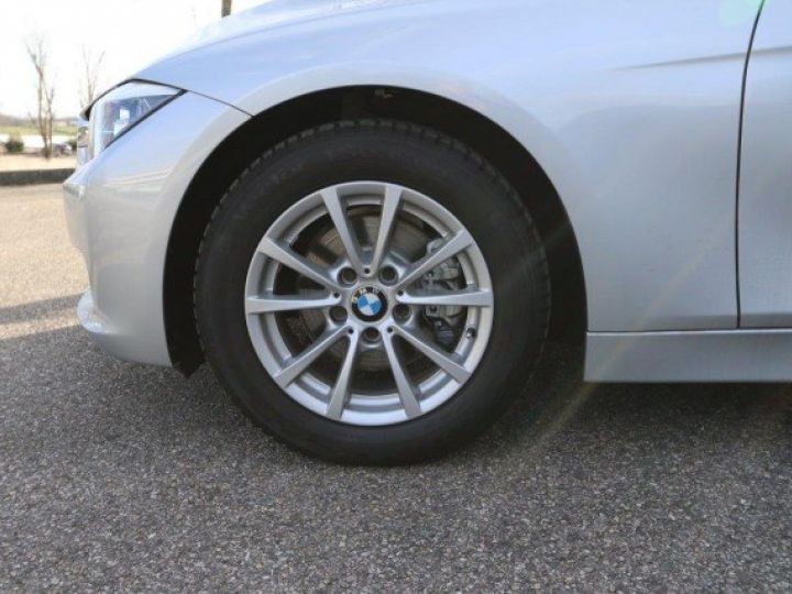 BMW Série 3 318 D TOURING 318d 143 ch 119 g Business AUTO     Diesel GRIS METAL - 7