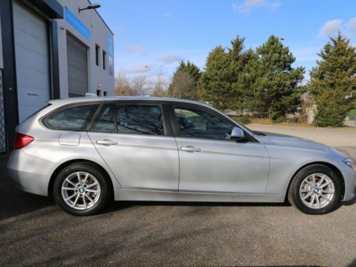 BMW Série 3 318 D TOURING 318d 143 ch 119 g Business AUTO     Diesel GRIS METAL - 24