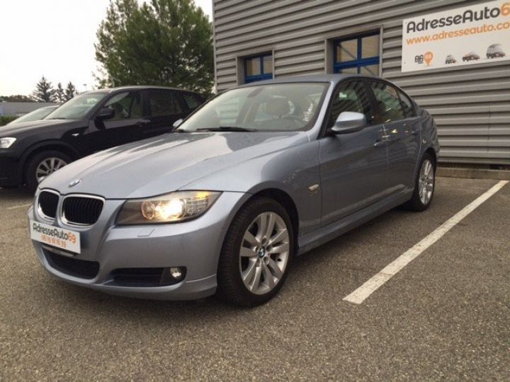 BMW Série 3 320D (E90) XDRIVE LUXE 177CV 4P      Diesel BLEU GRIS METAL - 3