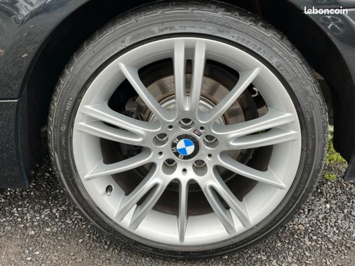 BMW Série 3 320d X-Drive M Sport 184ch BV6 Noir - 14