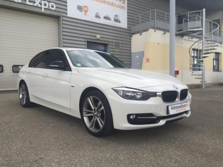 BMW Série 3 320Da 184 CV SPORT BVA8     Diesel BLANCHE - 24