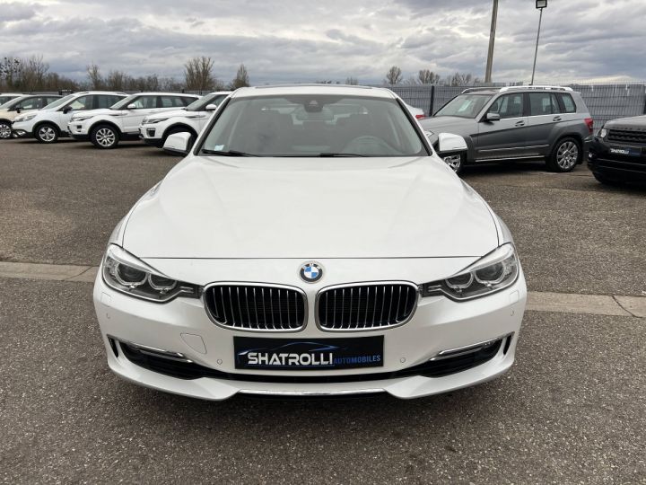 BMW Série 3 320iA 2.0 xDrive 184ch Luxury BVA Cuir Camera GPS 99,000Kms BLANC - 3