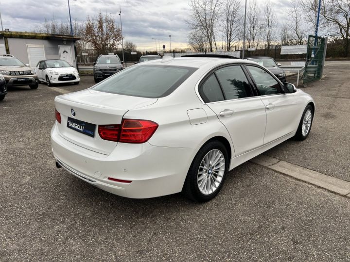 BMW Série 3 320iA 2.0 xDrive 184ch Luxury BVA Cuir Camera GPS 99,000Kms BLANC - 5