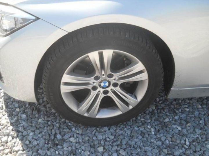 BMW Série 3 328i (F30) SPORT BERLINE 245cv BV6     Essence GRIS METAL - 4