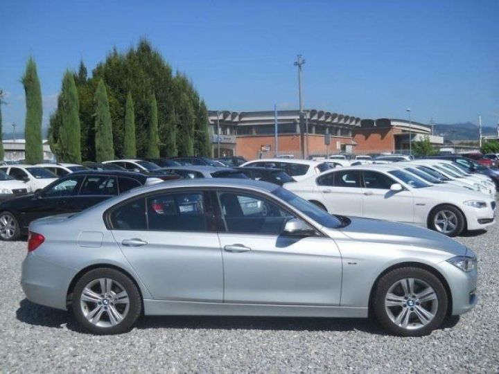 BMW Série 3 328i (F30) SPORT BERLINE 245cv BV6     Essence GRIS METAL - 13