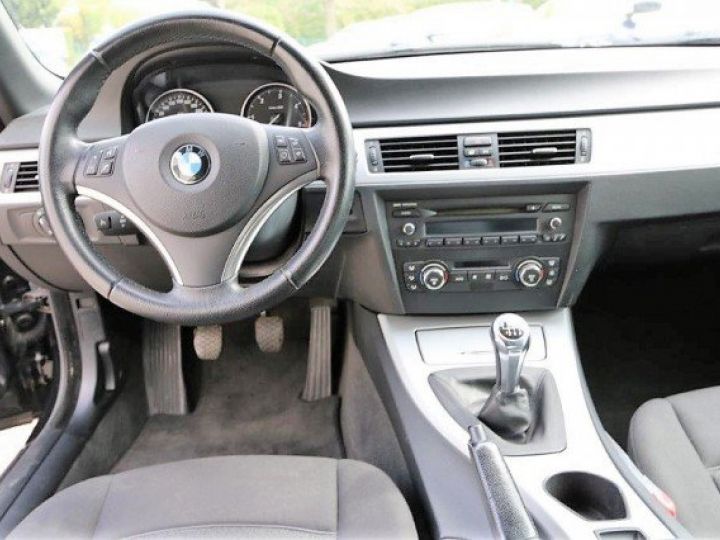 BMW Série 3 330 D CABRIOLET CONFORT BVM6 231 cv     Diesel NOIRE - 5