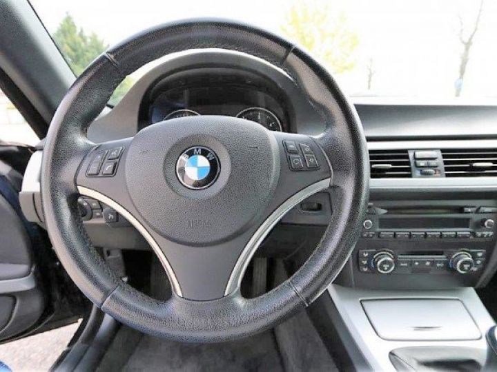 BMW Série 3 330 D CABRIOLET CONFORT BVM6 231 cv     Diesel NOIRE - 20