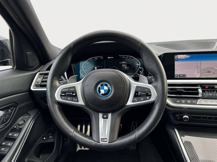 BMW Série 3 330 e Touring xDrive Aut. M Sport Noir Saphir Metallisé - 17