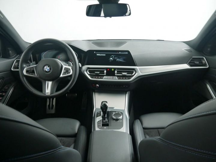 BMW Série 3 330i xDrive Limousine M-Sport BVA8 / CAMERA - H&K – NAV – ATTELAGE - 1ère main – TVA récup. - Garantie 12 mois Blanc - 6
