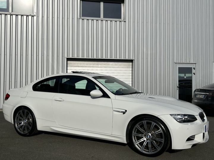 BMW Série 3 4.0 V8 420ch (E92) BVM6 BLANC - 3