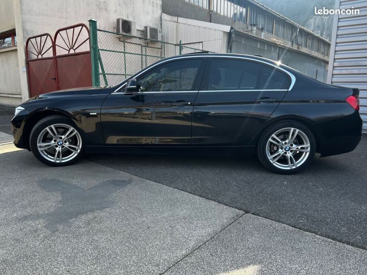 BMW Série 3 F30 320d 184 Luxury BVA8 Jantes M Sport Toit Ouvrant Cuir Noir - 2