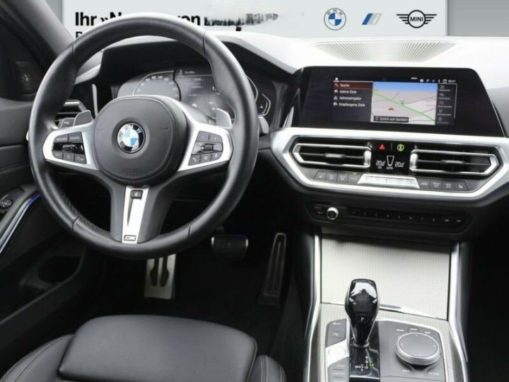 BMW Série 3 M340d xDrive  Gris Dravit individual  - 4