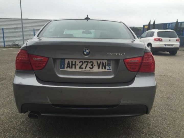 BMW Série 3 Serie 3(E90) 320D XDRIVE 177 M-SPORT DESIGN     Diesel GRIS - 18