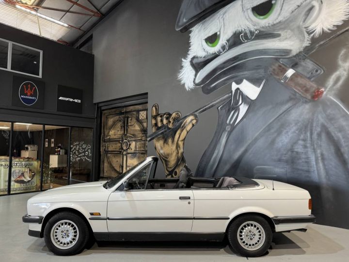 BMW Série 3 SERIE 320 i E30 CABRIOLET Blanc - 4