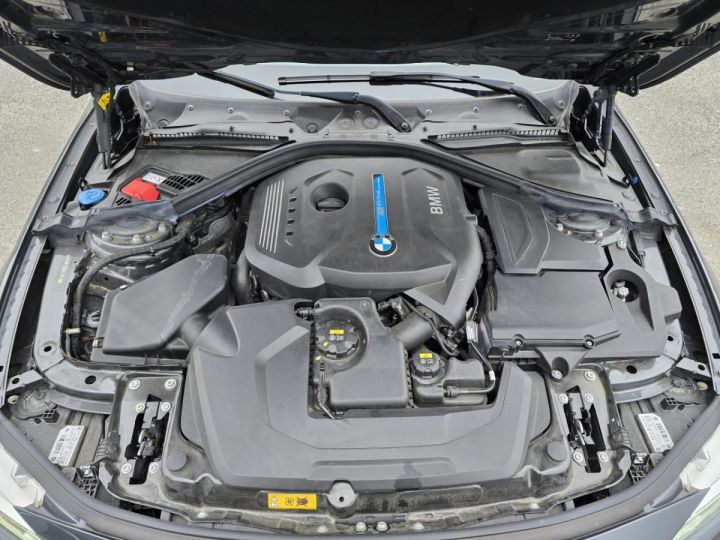 BMW Série 3 SERIE 330e Business Design - BVA BERLINE F30 F80 LCI 330e PHASE 2 GRIS FONCE - 29