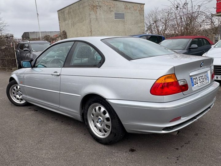 BMW Série 3 serie coupé BMW Coupé 318 Ci 2.0 i 16v 143cv Gris - 2