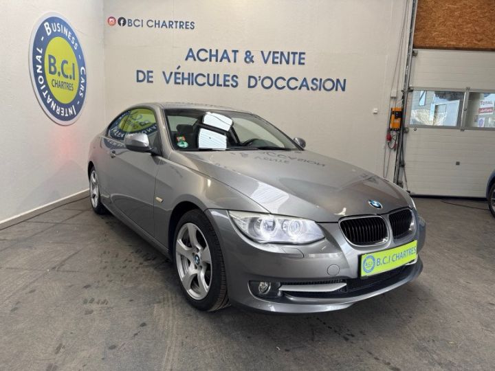 BMW Série 3 SERIE COUPE (E92) 320I 170CH CONFORT Gris - 2