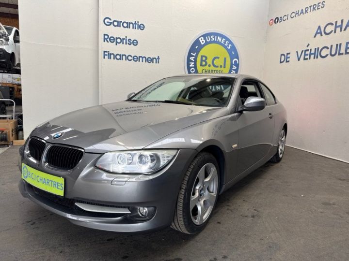 BMW Série 3 SERIE COUPE (E92) 320I 170CH CONFORT Gris - 3