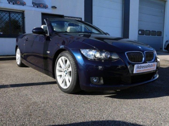 BMW Série 3 SERIE (e93) 325 I CABRIOLET 218 cv BVA LUXE     Essence BLEU METAL - 2