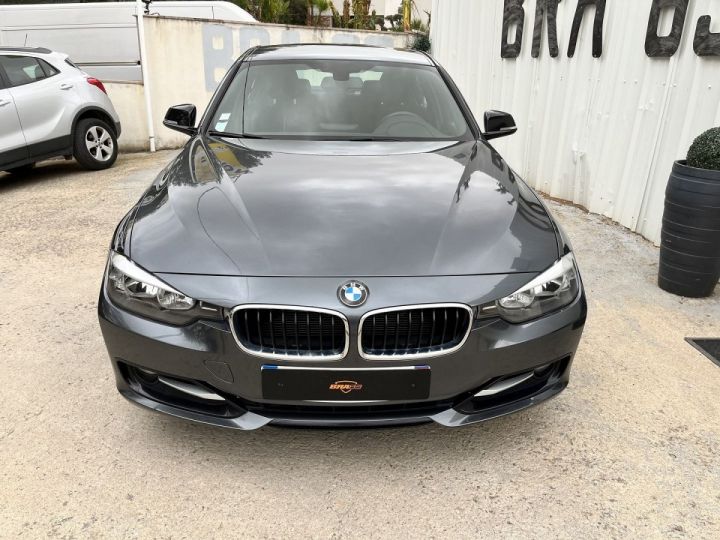 BMW Série 3 SERIE (F30) 316DA 116CH SPORT Gris F - 2