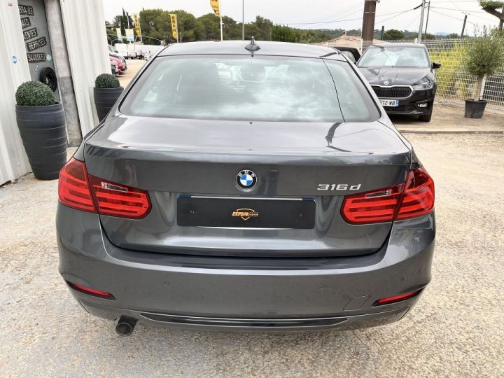 BMW Série 3 SERIE (F30) 316DA 116CH SPORT Gris F - 5